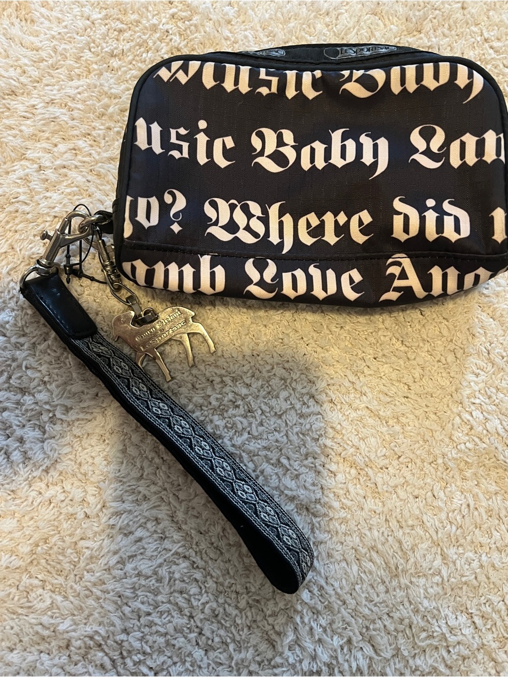 Lamb Lesportsac Black Graphic Wristlet